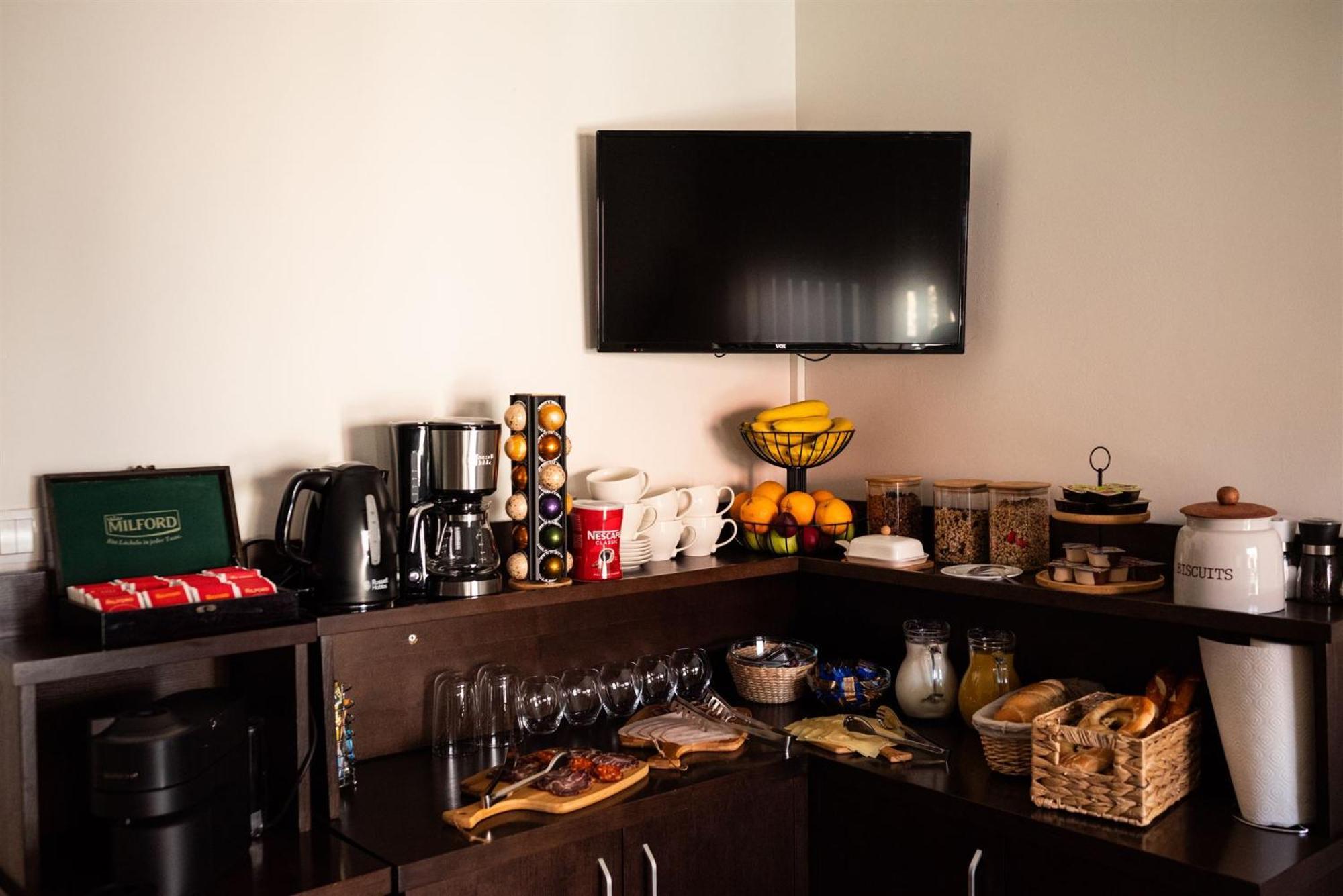 Atrium Bed & Breakfast Sremska Mitrovica Dış mekan fotoğraf