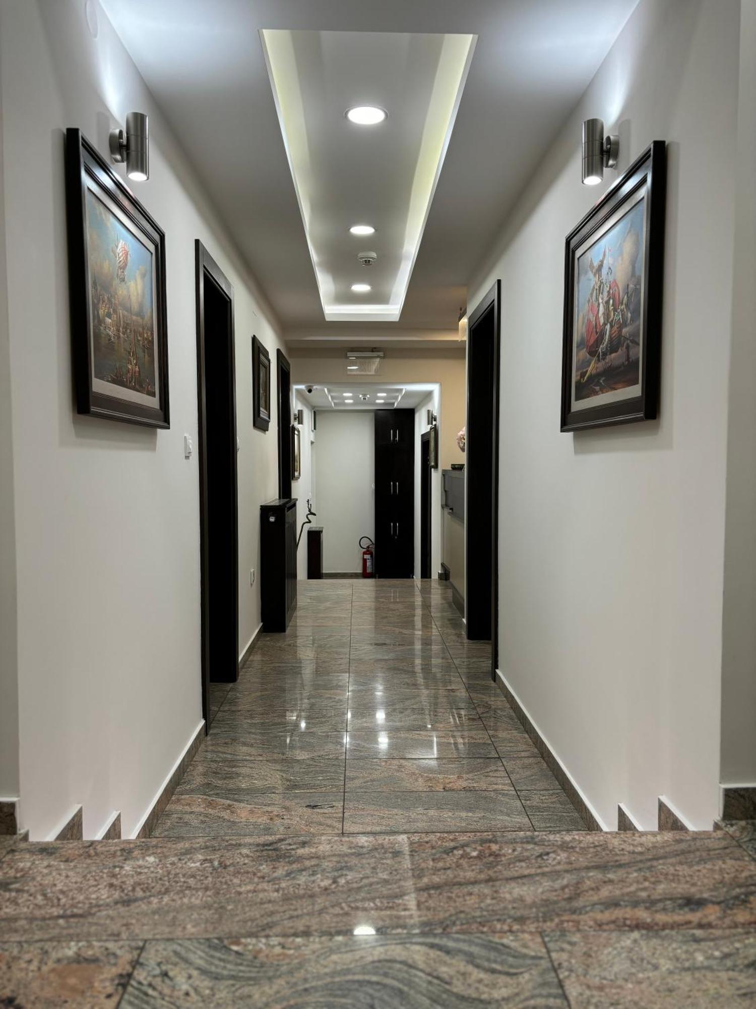 Atrium Bed & Breakfast Sremska Mitrovica Dış mekan fotoğraf